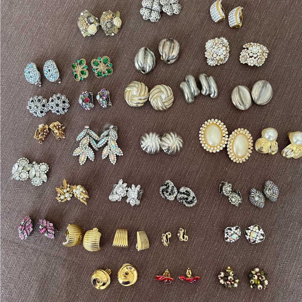 Clip on Earrings 31 pair